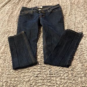 3/$30-NWOT-Dark blue low rise skinny jeans-Size 7
